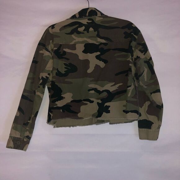 Women's Forever21 Camoflauge Jacket - Picture 6 of 9
